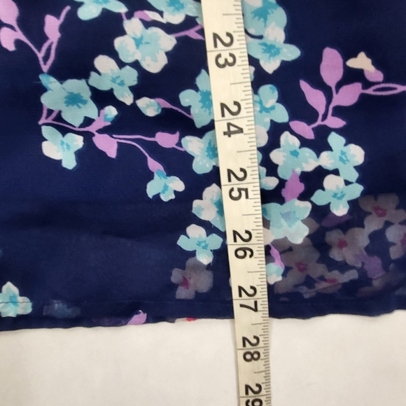 Liz Claiborne Blouse Sz Lg Blue Floral V-Neck Sleeveless Casual Sheer W/tank Top - Picture 5 of 7